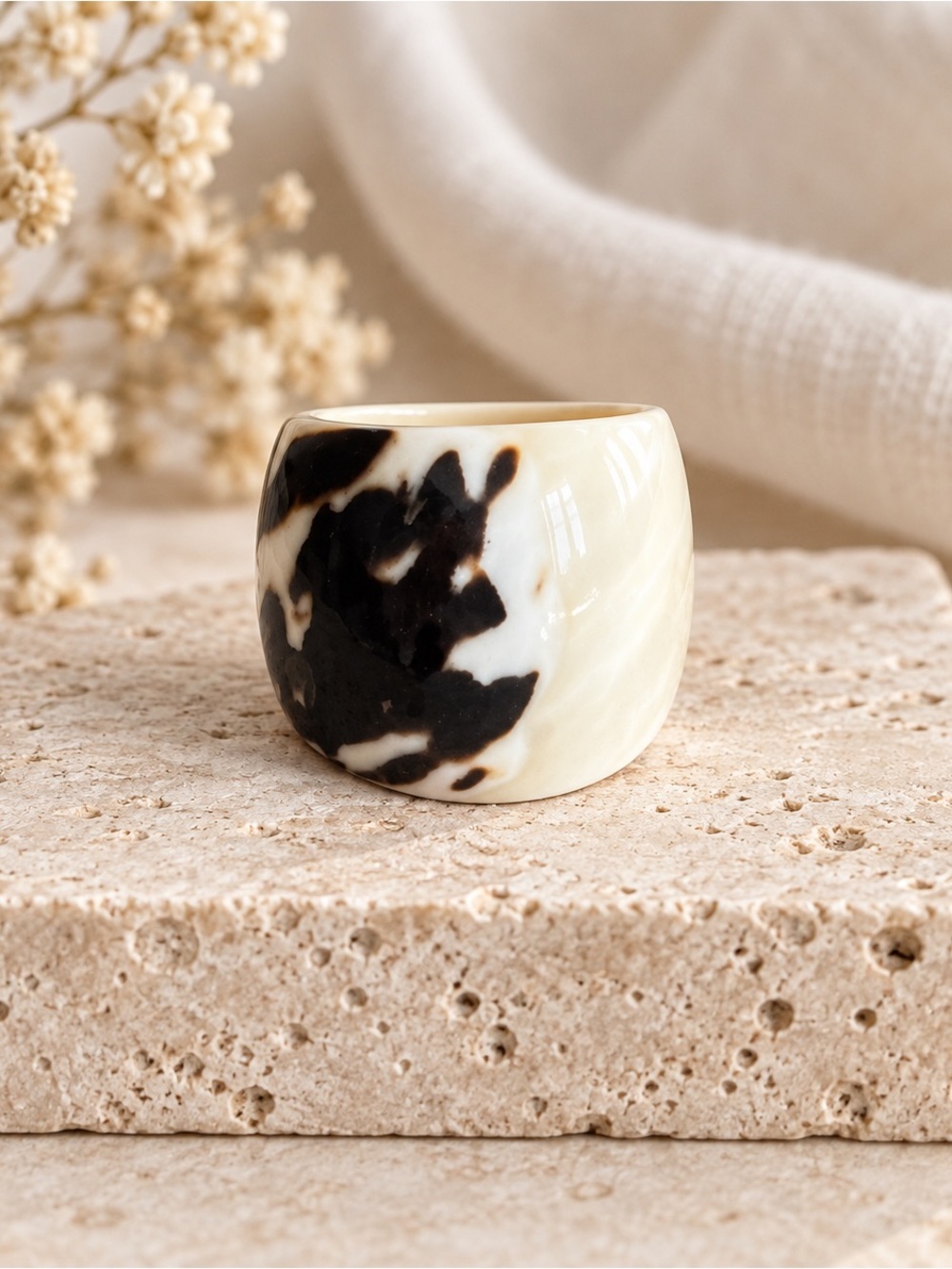 Fashion ring